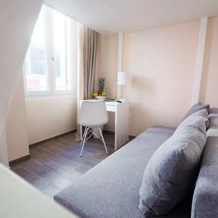 Emily 3* サンレモ