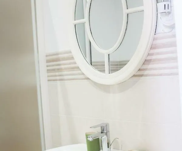 Emily Pensión San Remo